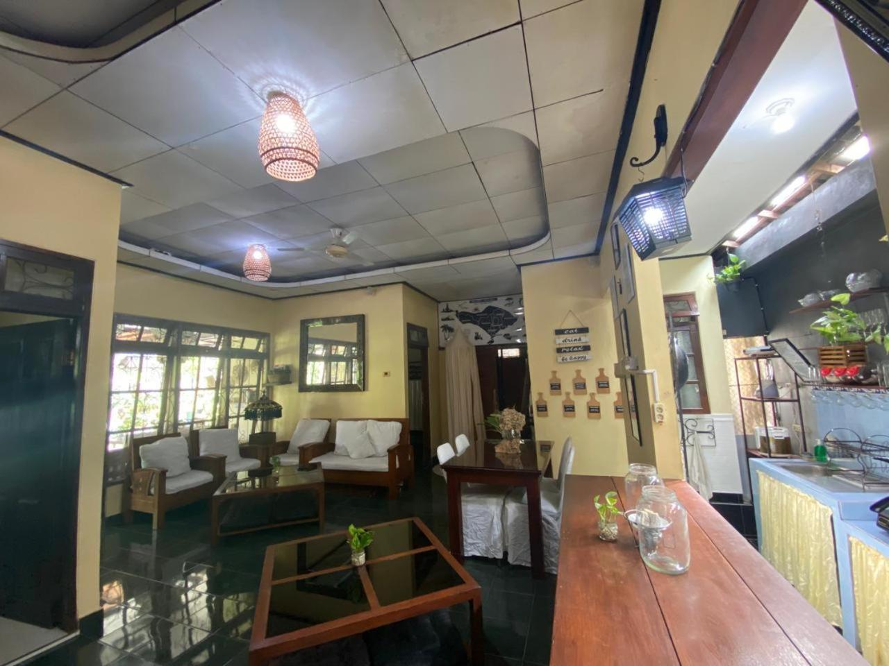 Coliving Bali Sweet Home Kost Lengkap Di Tabanan Kota 外观 照片