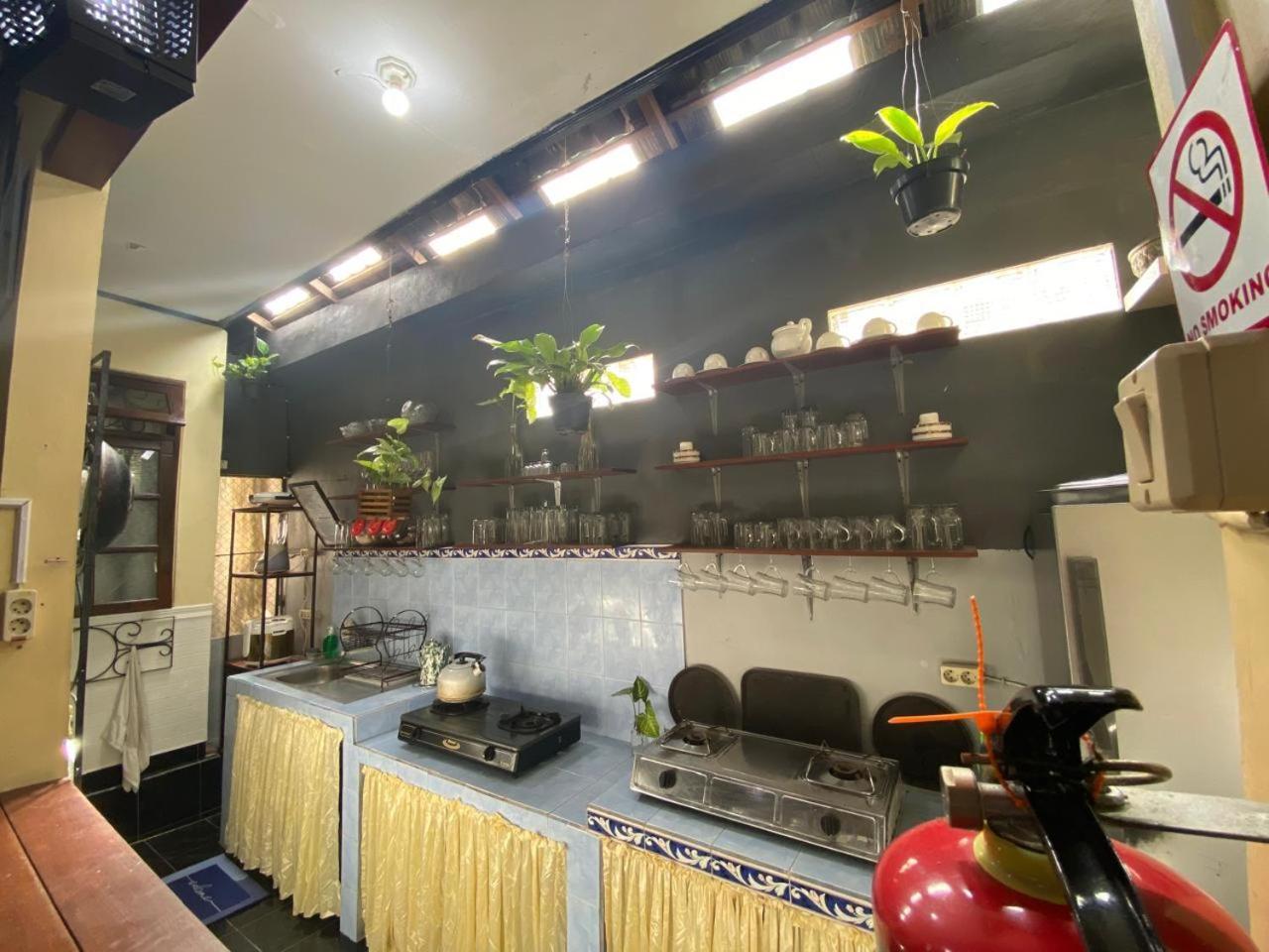 Coliving Bali Sweet Home Kost Lengkap Di Tabanan Kota 外观 照片