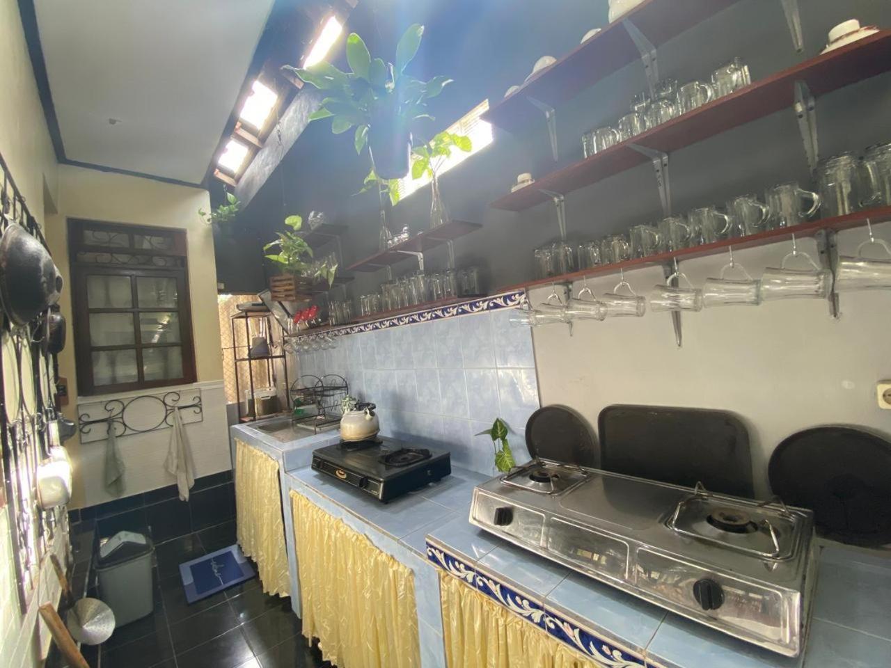 Coliving Bali Sweet Home Kost Lengkap Di Tabanan Kota 外观 照片
